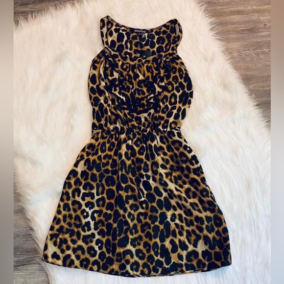 Express Dresses & Skirts - NWT’s Express leopard print dress size extra small